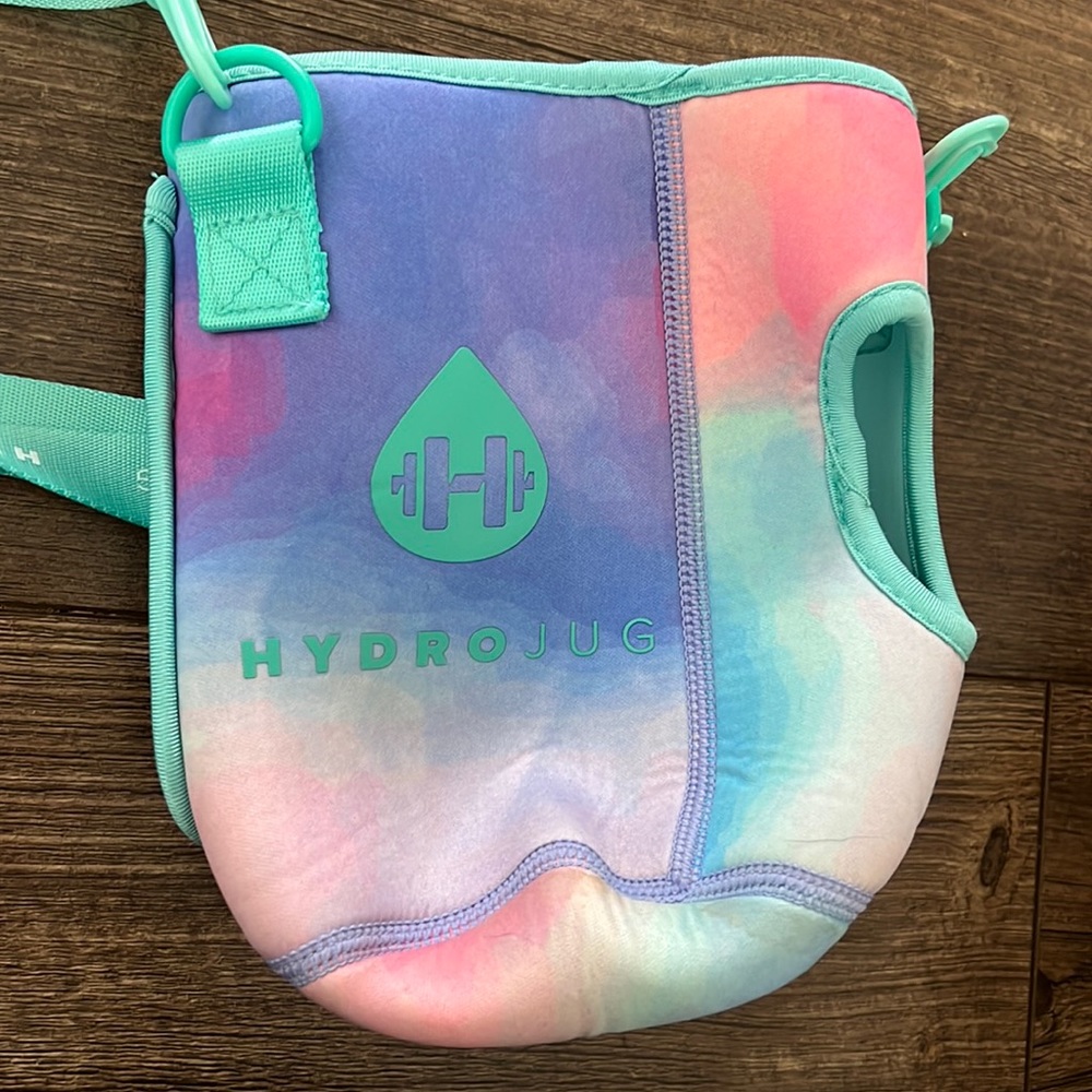Hydrojug sleeve w/ strap